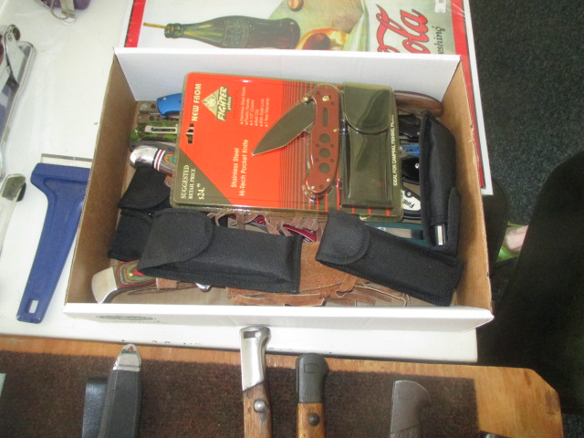 John Cole Estate Auction-Tools. Knives, Toys, Trains, Guns and More Elizabethton - IMG_2563.JPG