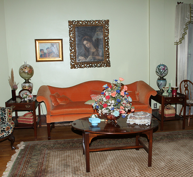 Historic Robins Roost American Queen Anne House, Antiques, Contents The Etta Mae Love Estate - JP_5392.jpg