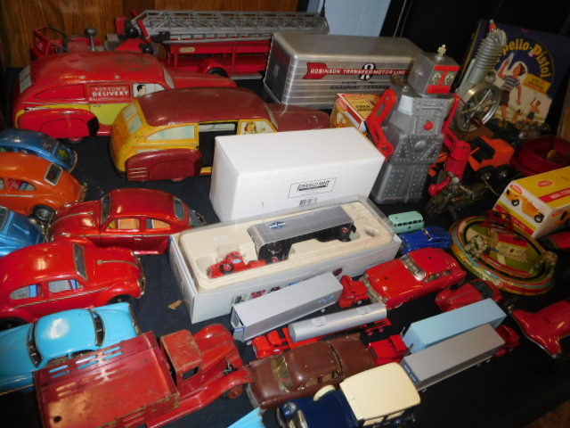 The Dave Berry Toy Auction - DSCN9757.JPG