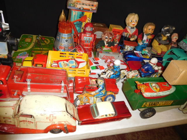 The Dave Berry Toy Auction - DSCN9769.JPG