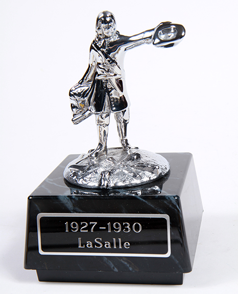 David Berry Estate Auction New Years Day-1935 LaSalle, 1936 Ford, Mascots, Antique Pharmacy items and more - 41_1.jpg