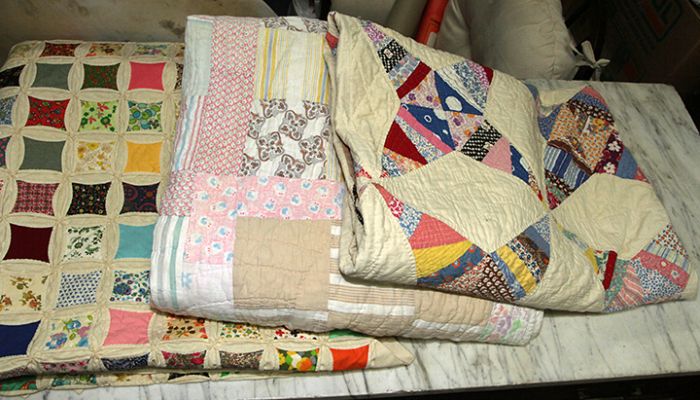 Dr. Neil Padget Owensboro Kentucky, Richard Steffen Estate Tampa Fl. and various other items Auction - Fine_Tennessee_Quilts.jpg