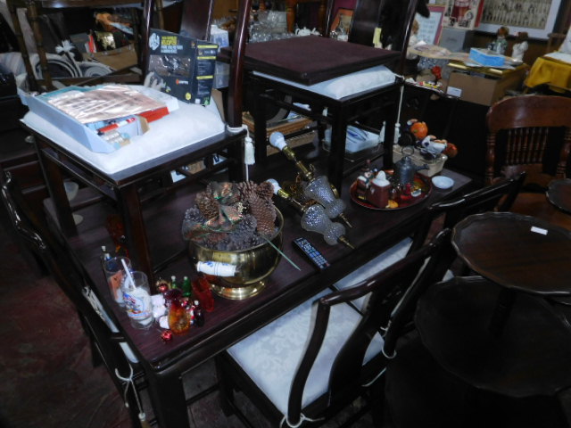 Mothers Day Upscale Household Auction and Antiques - DSCN9906.JPG