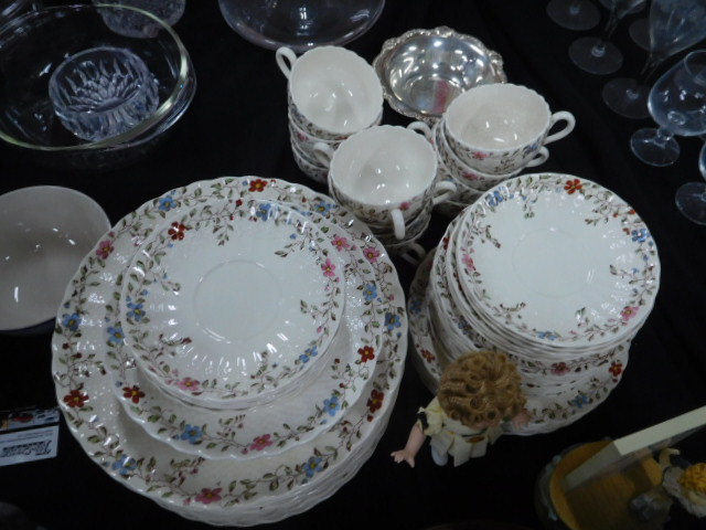 Mothers Day Upscale Household Auction and Antiques - DSCN9926.JPG