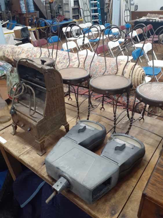 Annual Thanksgiving Auction - Resized_20251124_125150.jpeg