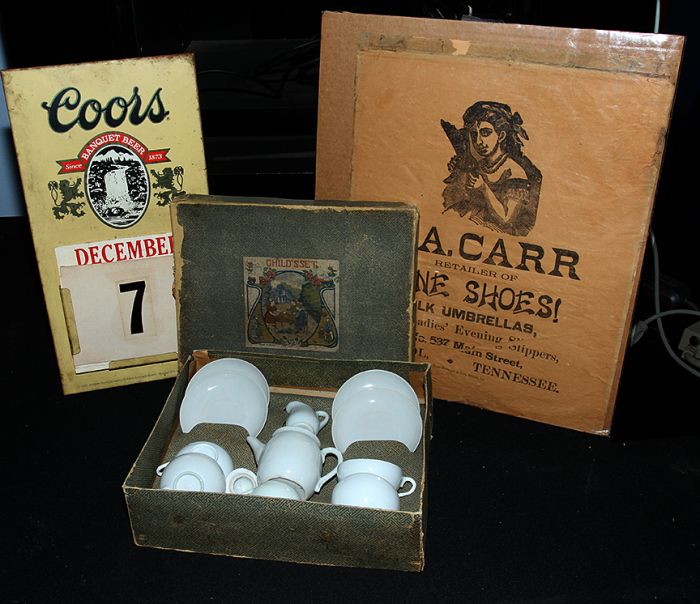 Ken Depew Country Store Collection, Auto Tags and Toppers,Toys, Advertising and More Auction - 0079.jpg