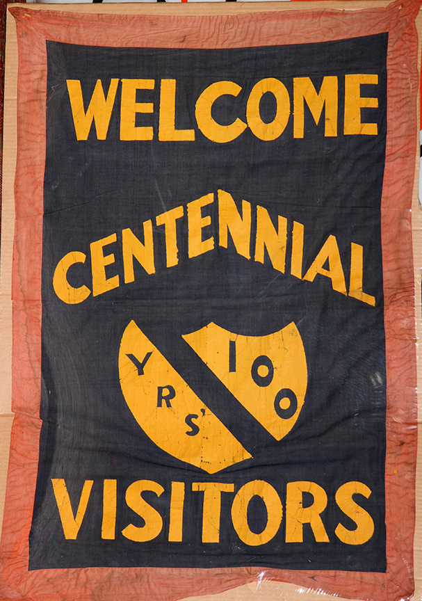 Ken Depew Country Store Collection, Auto Tags and Toppers,Toys, Advertising and More Auction - 9348.jpg