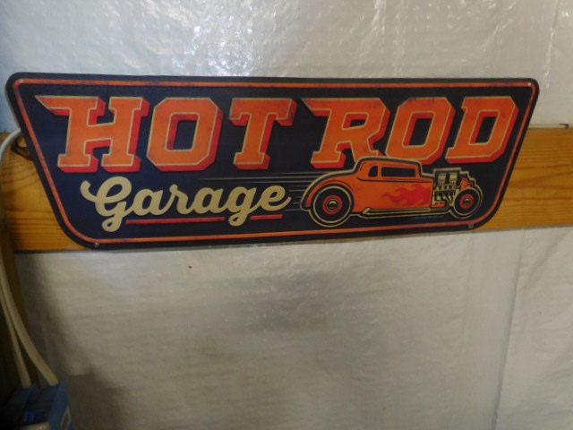 The Morris Auction-  Motorhome, Pickup truck, Fastest Camaro Ever, Tools, Tool boxes,  Equestrian, and Decorative signs and more - DSCN9928.JPG