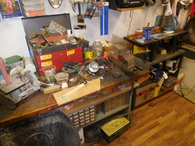 Teegarden Absolute Estate Auction Bristol - DSCN0008.JPG