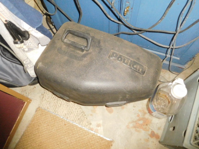 Teegarden Absolute Estate Auction Bristol - DSCN0015.JPG