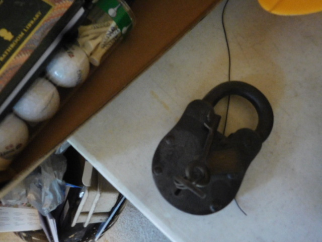 Teegarden Absolute Estate Auction Bristol - DSCN0051.JPG