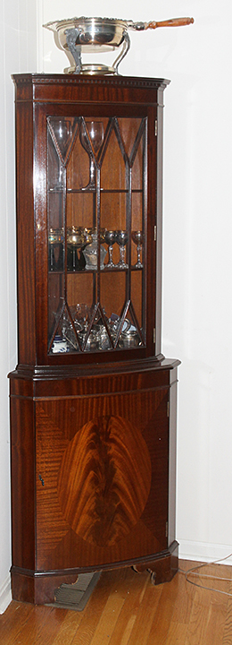 Anne Brading Estate Auction - 8306.jpg